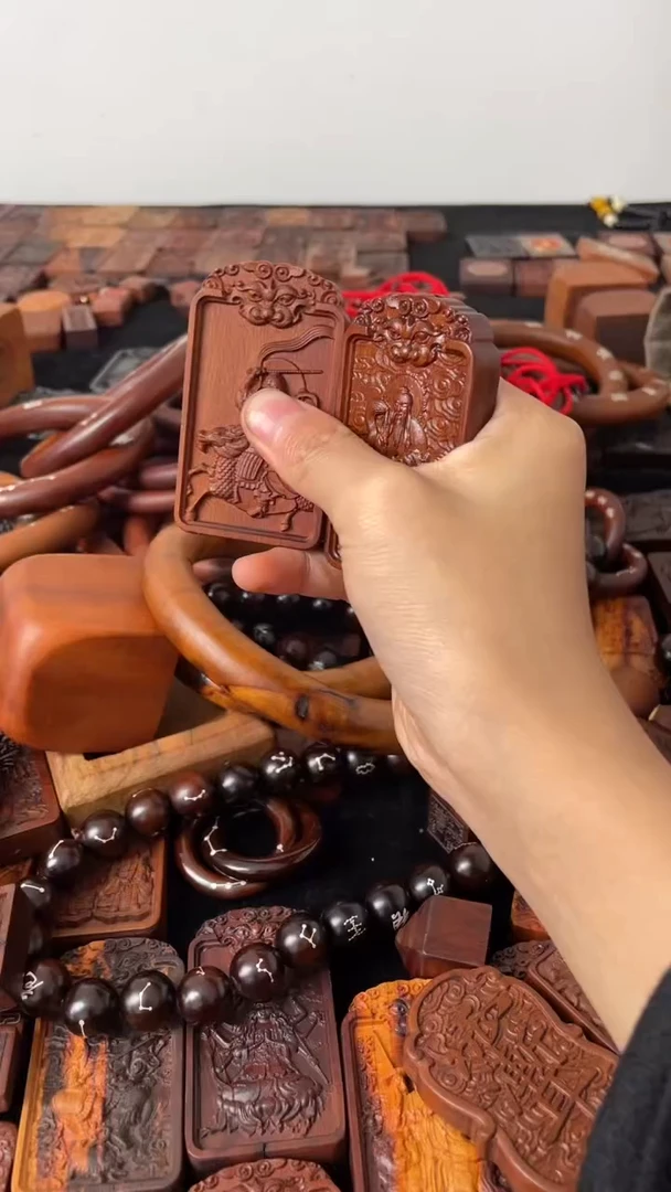 【闪购商品】木枣老君+枣雷祖十字