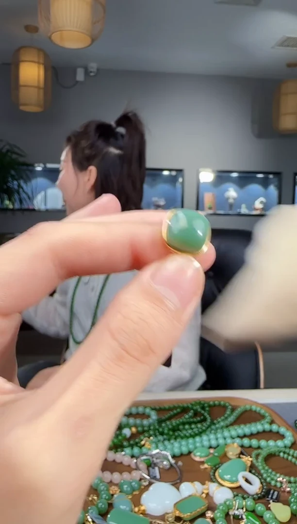 银S925镶嵌戒指和田玉1