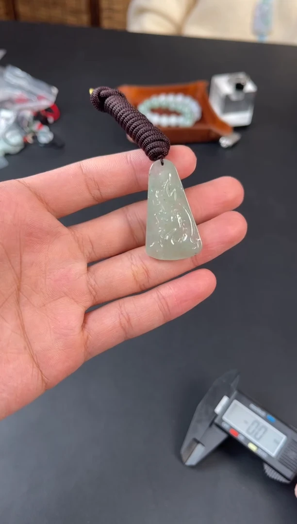 【闪购商品】翡翠吊坠(不含链)未镶嵌翡翠吊坠YP-174