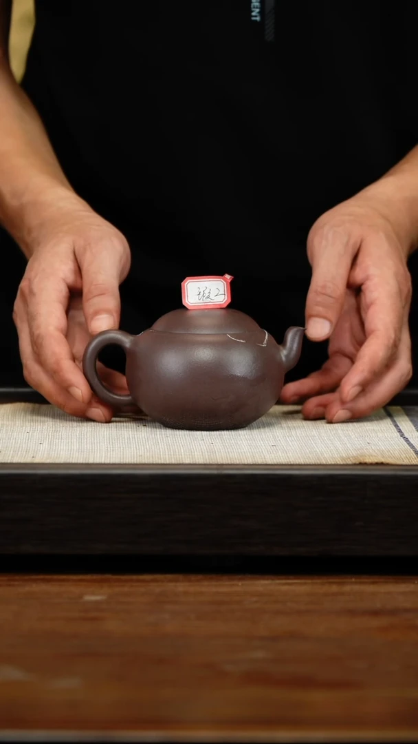 茶壶紫砂微瑕2四号井底潮青一粒珠