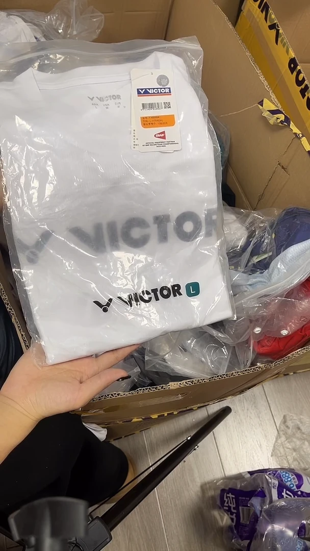 威克多正品微瑕    29   短袖