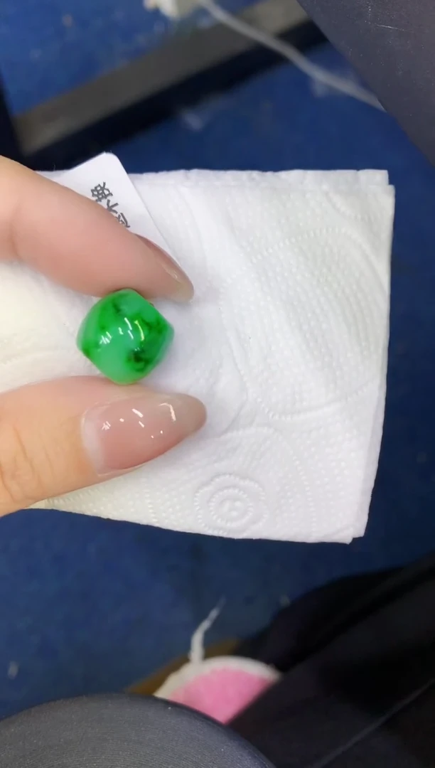 颈饰未镶嵌翡翠缅甸天然翡翠a货