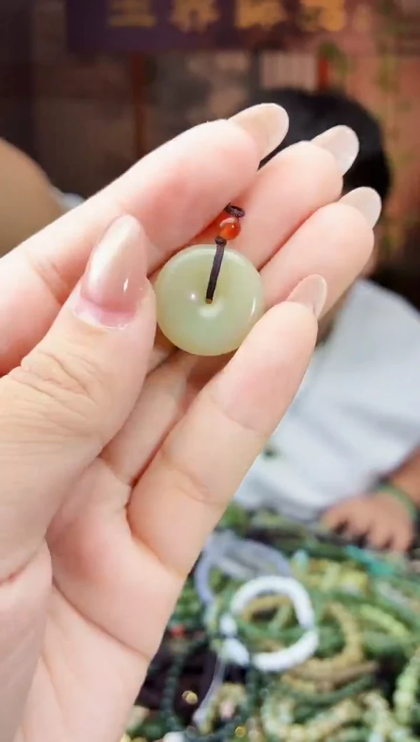 颈饰未镶嵌和田玉多样性发货拍一发一