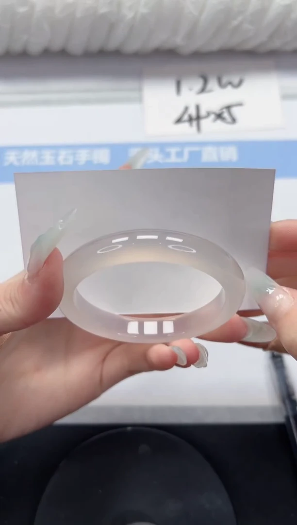 石英质玉手镯未镶嵌A230-54.7