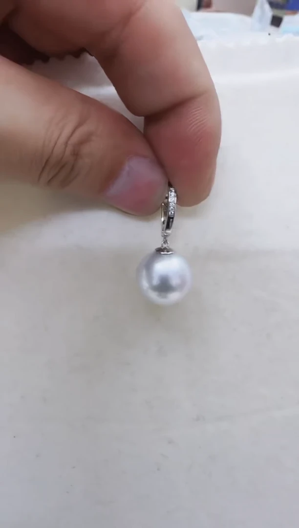 【闪购商品】海水珍珠吊坠(不含链)银S925镶嵌海水珍珠吊坠