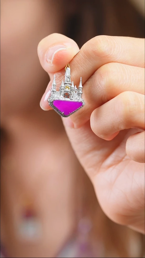 苏纪石（舒俱来）18K金镶嵌吊坠(不含链)23