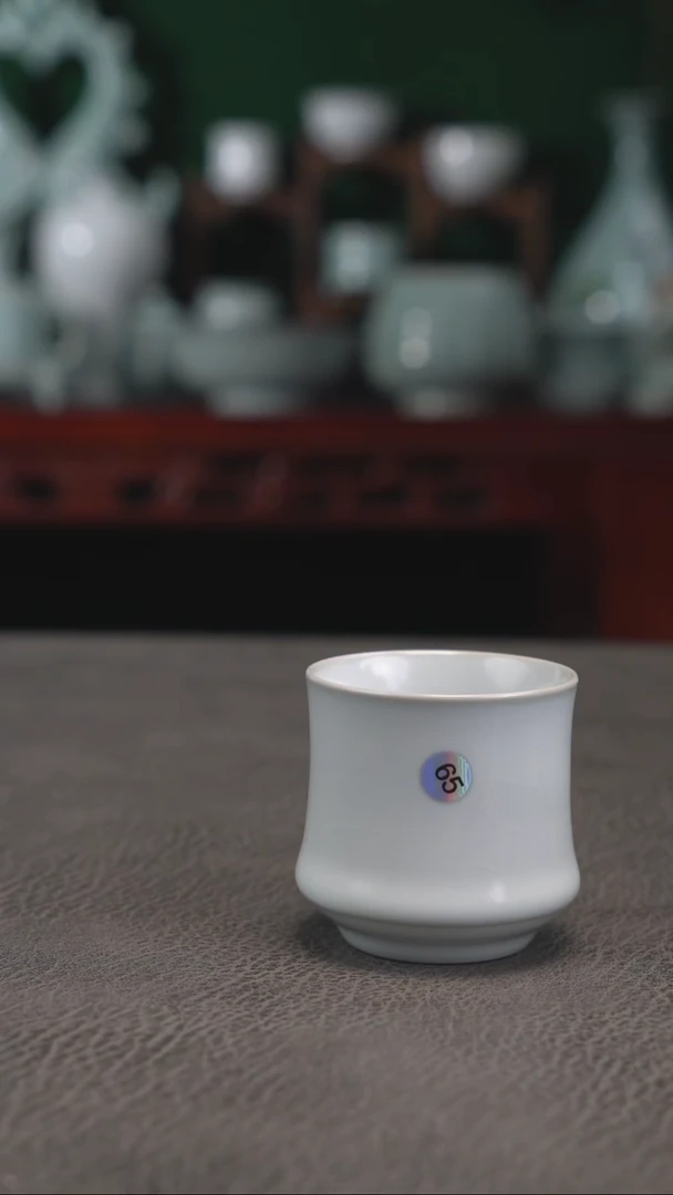 65号月白马蹄开片大瑕福利--y