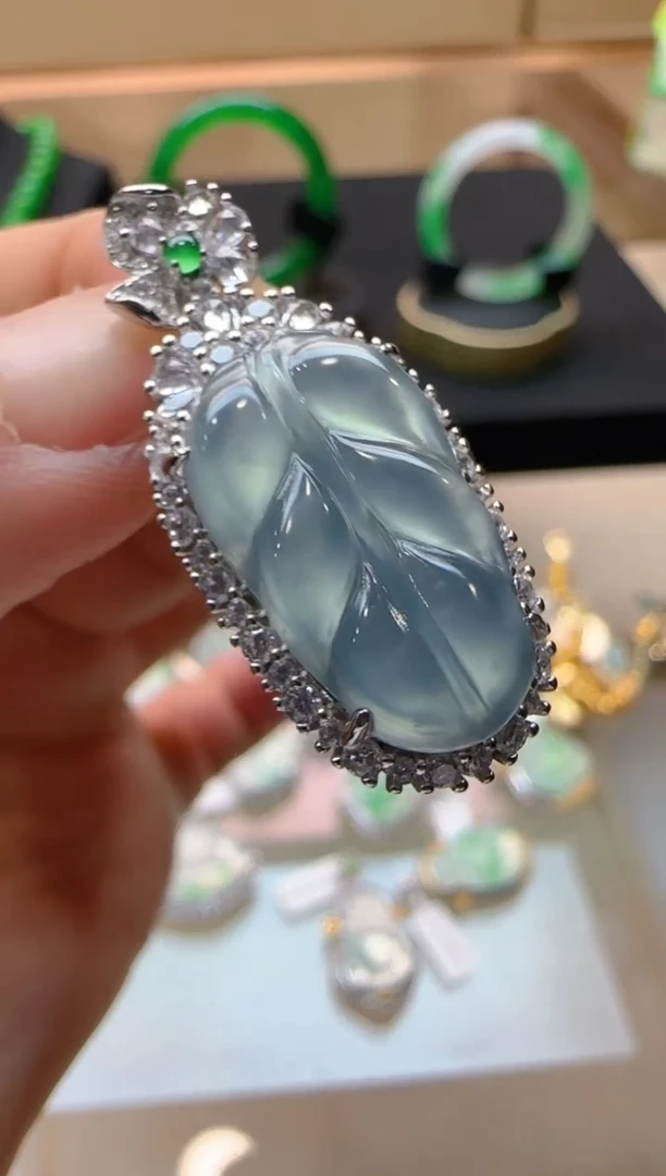 【闪购商品】翡翠吊坠(不含链)银S925镶嵌多样性团购发一件