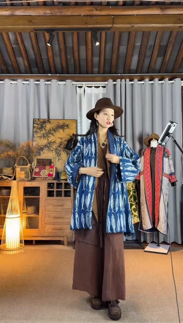 琼****）设计师款鱼多多中长外套