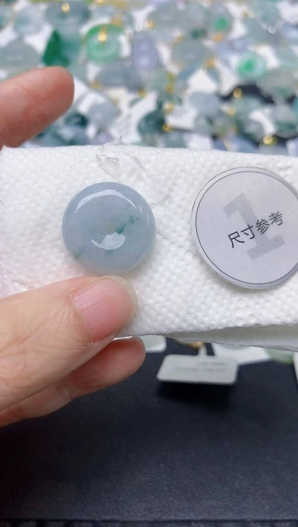 颈饰未镶嵌翡翠天然缅甸A货翡翠