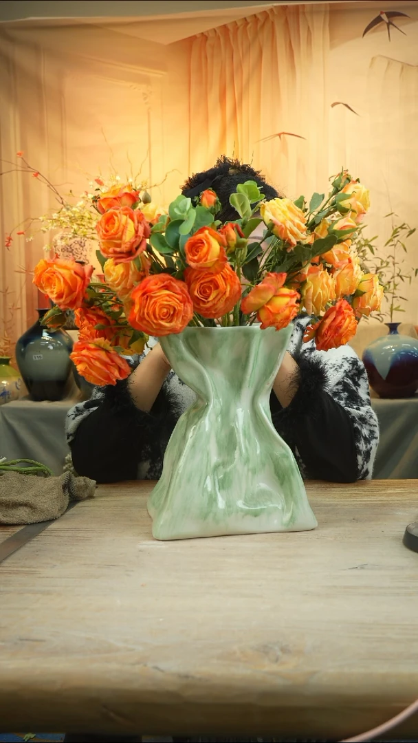 高度26口径16陶瓷花瓶