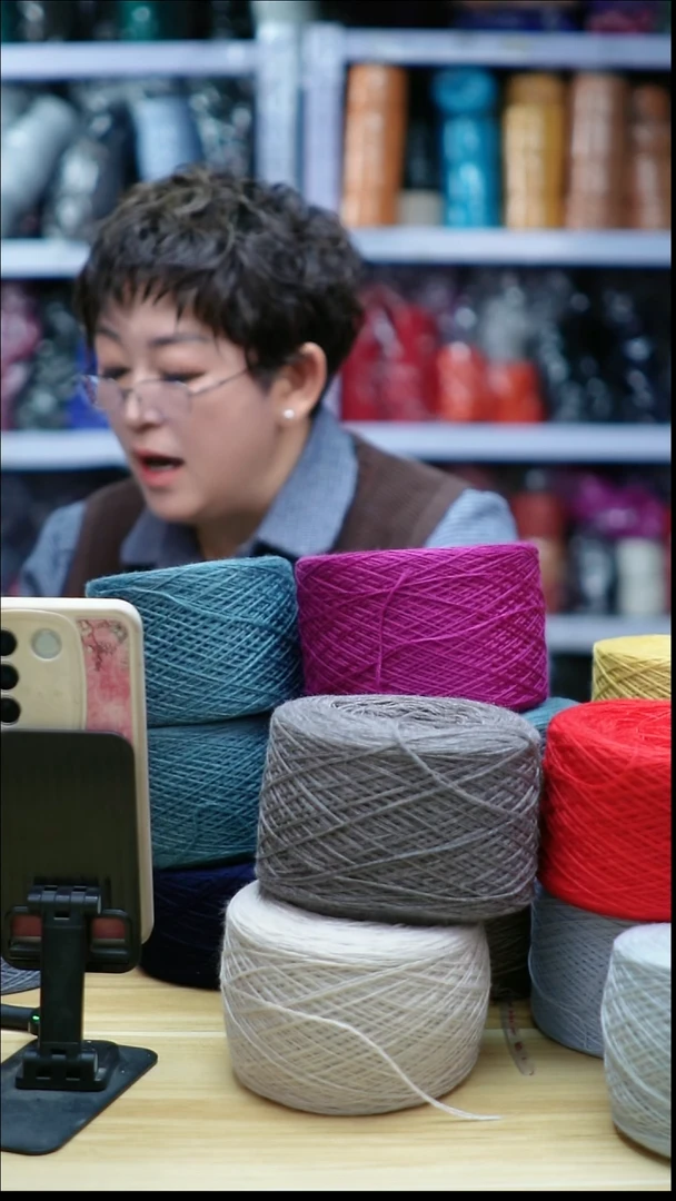 羊毛欢姐手编线B261