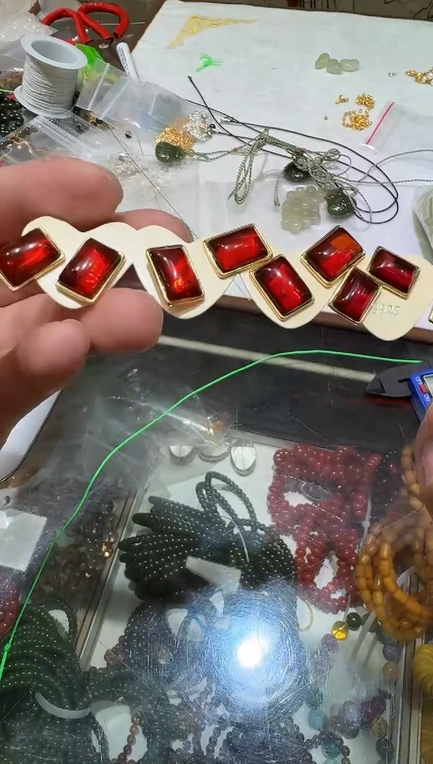 银S925镶嵌血珀耳饰血珀耳钉多样性发其一