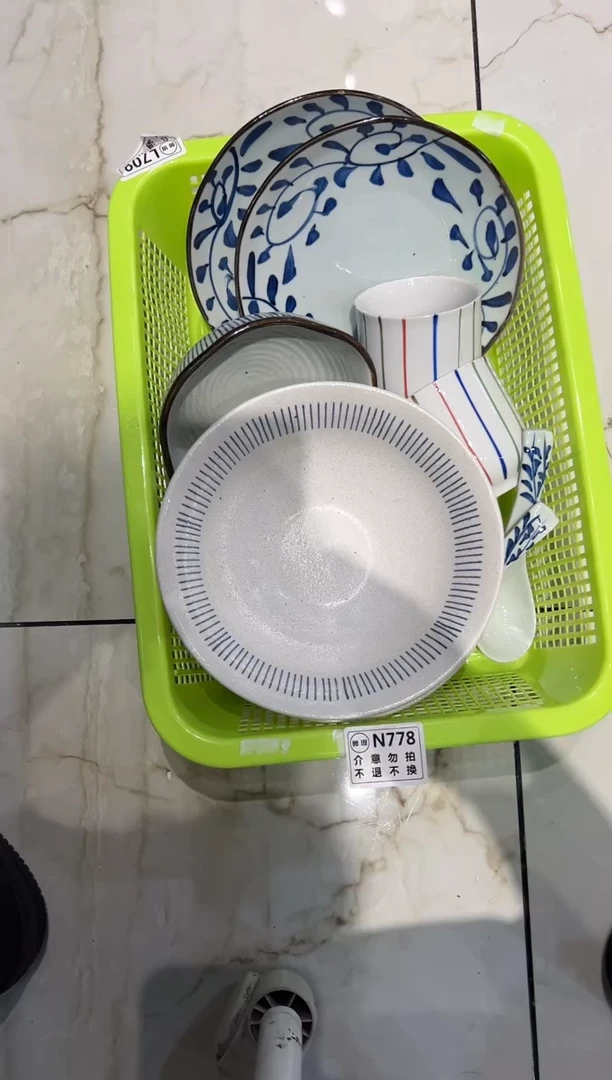 微瑕商品，介意勿拍-套组