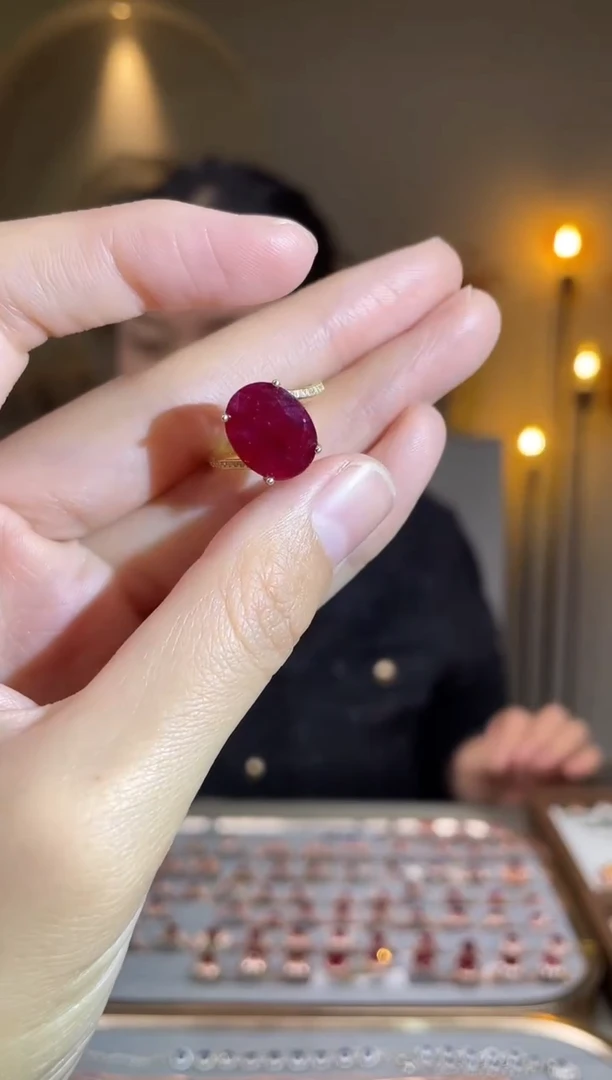 银S925镶嵌手饰红宝石手饰