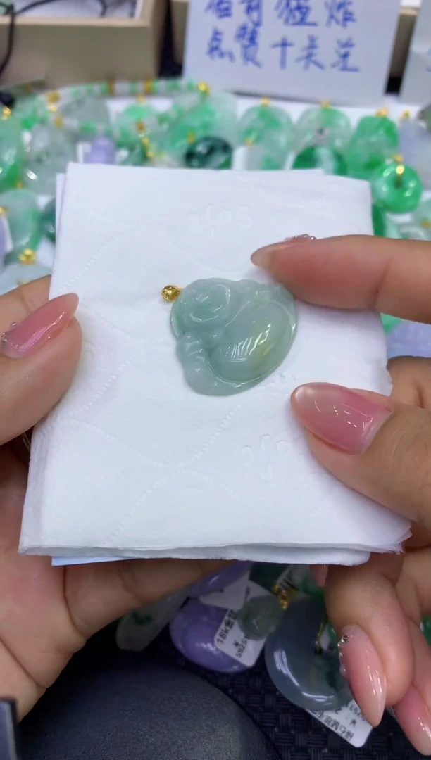 颈饰未镶嵌翡翠天然缅甸A货翡翠