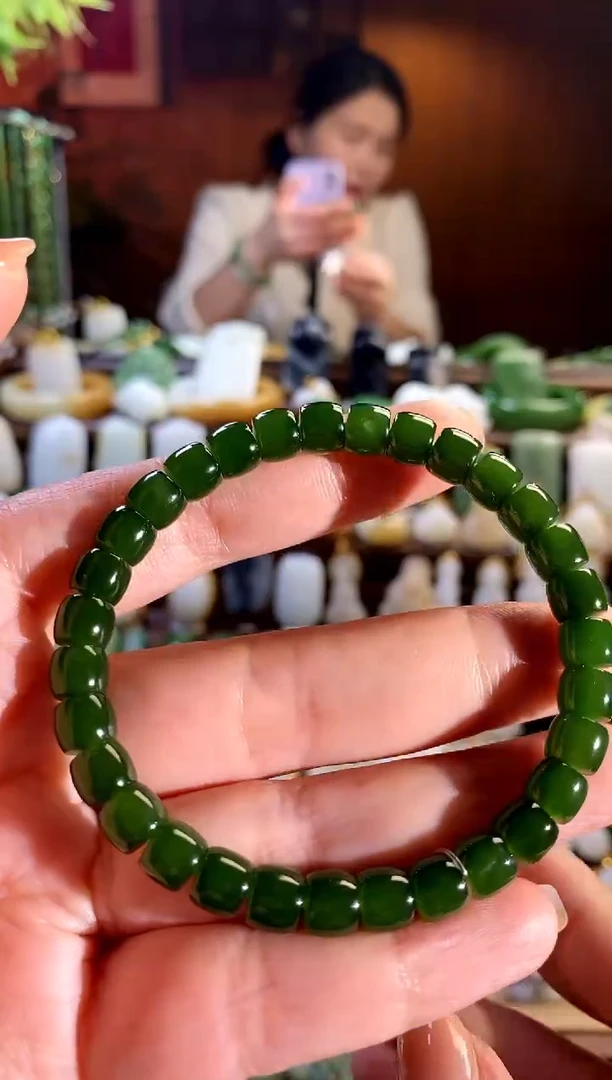 手链未镶嵌和田玉（糖玉）0.