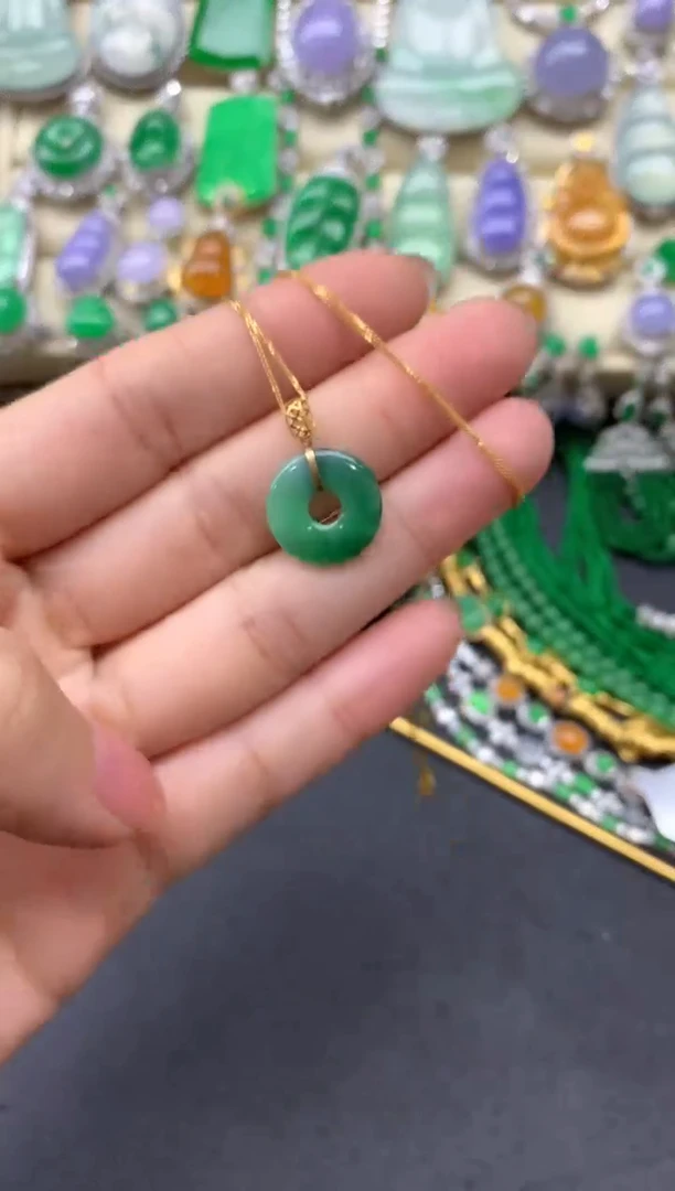 【闪购商品】翡翠颈饰18K金镶嵌297中国好珍宝