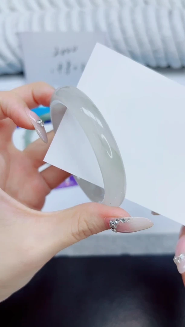 未镶嵌手镯石英质玉28/55