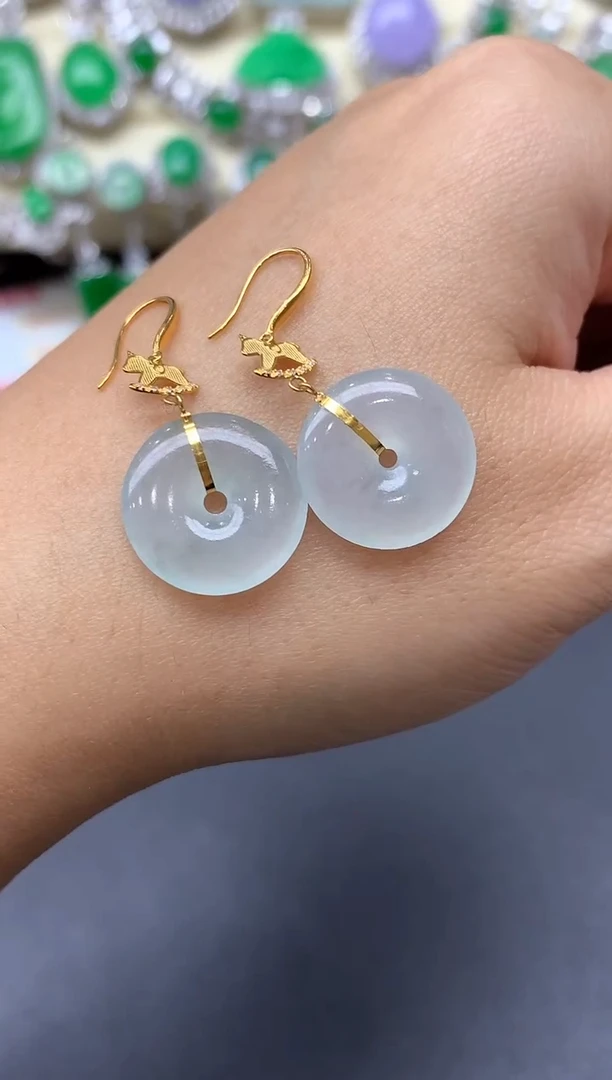 颈饰18K金镶嵌翡翠117-中国好珍宝