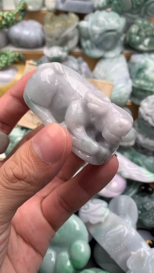 吊坠(不含链)未镶嵌翡翠1