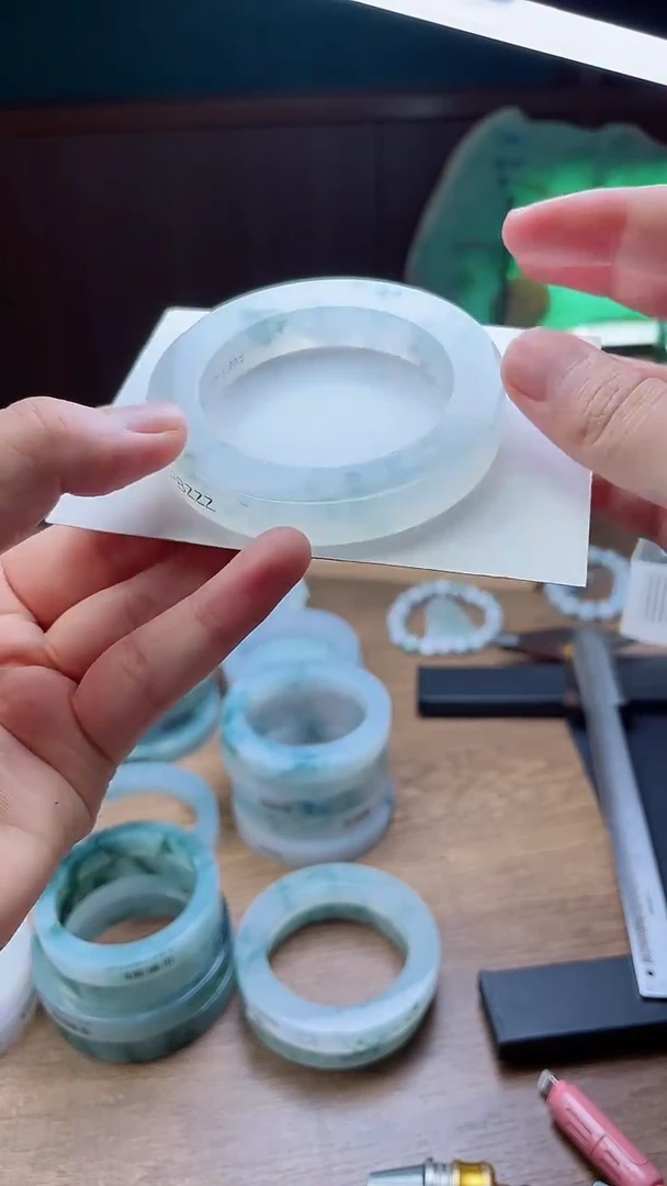 定制翡翠手镯未镶嵌宋*林定制