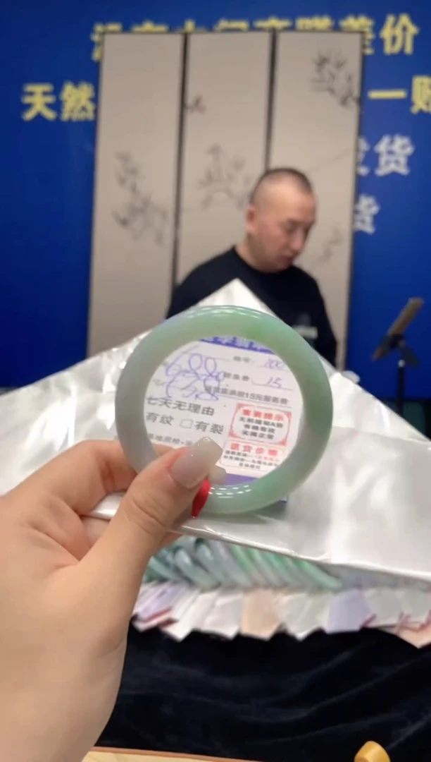 未镶嵌手镯翡翠翡翠手镯单样发一100