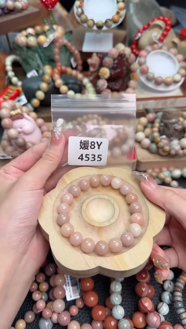 【闪购商品】石英质玉手链未镶嵌8Y4535