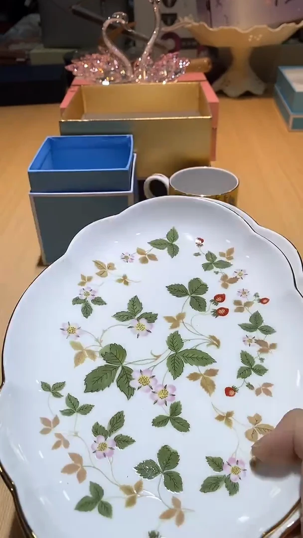 【闪购商品】瓷片锅碗瓢盆一件不剩