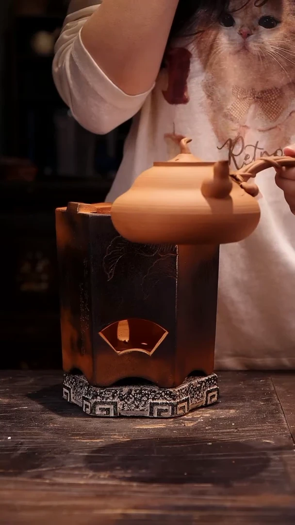 红泥葫芦侧把