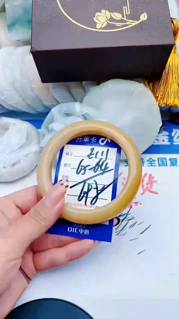 未镶嵌手镯石英质玉E111+64-65