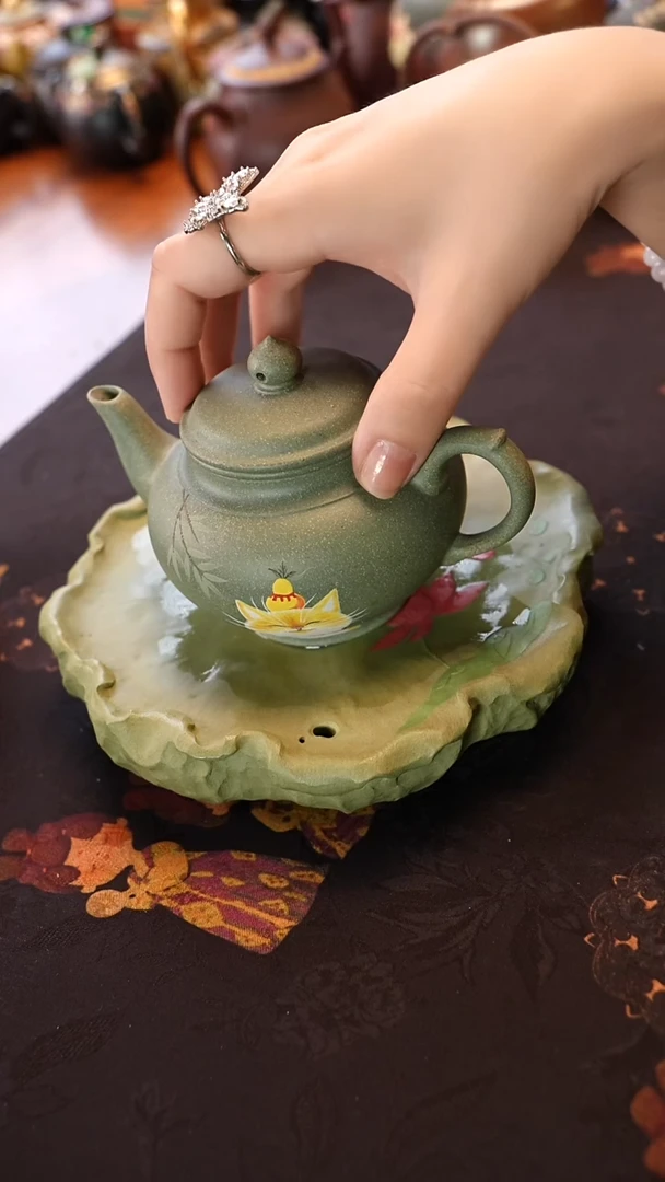 茶壶紫砂豆青砂笑樱壶