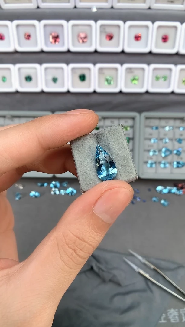 【闪购商品】定制海蓝宝石裸石未镶嵌4.02ct