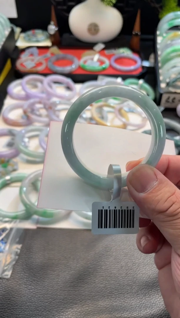 未镶嵌手镯翡翠34号链接 有纹裂