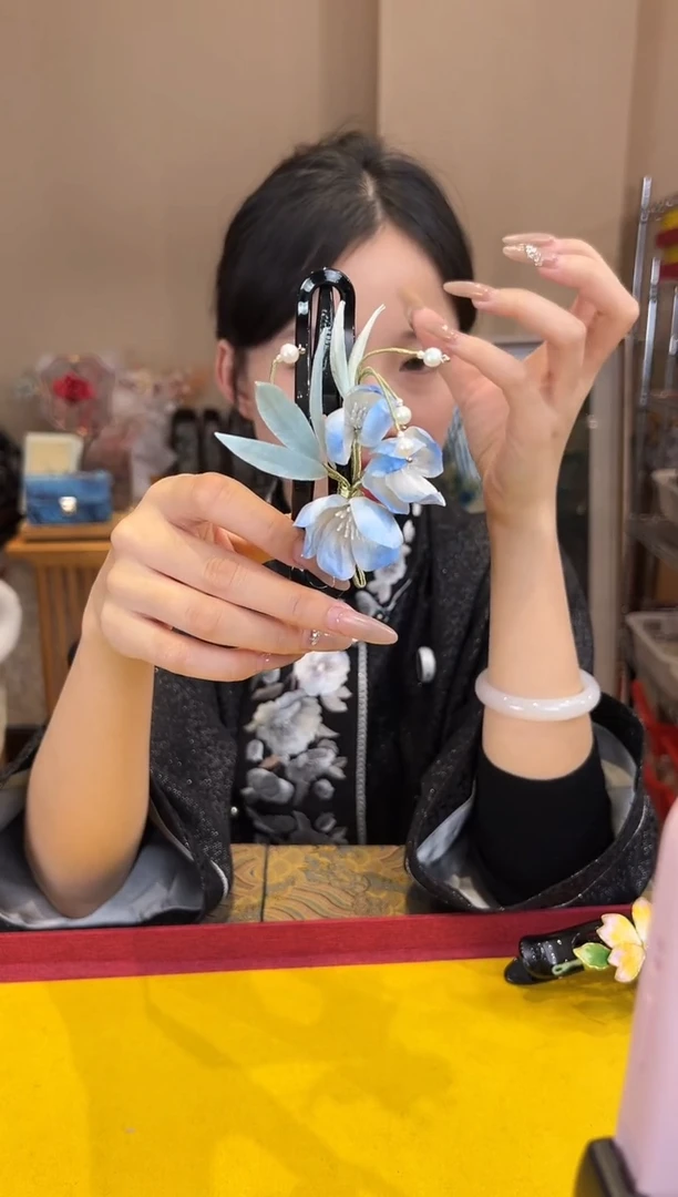 刺绣非遗绒花（发饰）