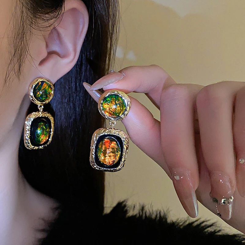 铜合金耳饰 【122】绿色几何金属耳钉复古气质耳环轻奢高级感耳饰女