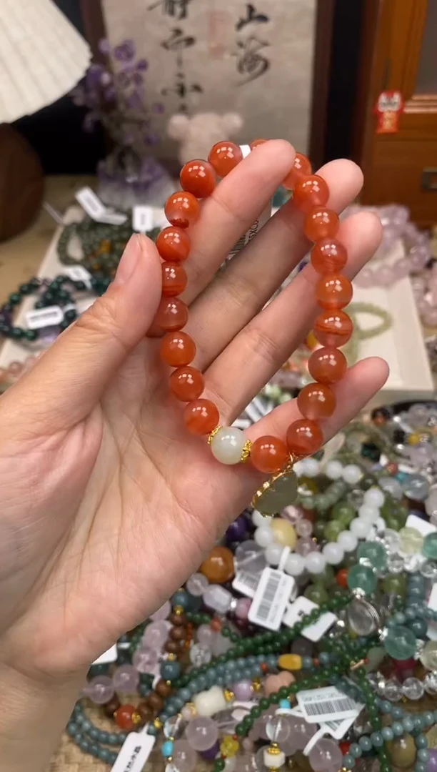 未镶嵌玛瑙手饰437