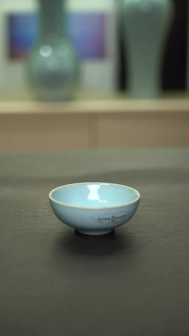 杯子瓷天青普洱杯
