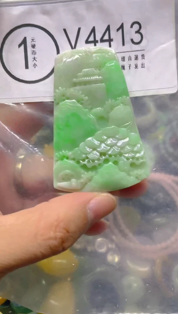 翡翠未镶嵌颈饰/V/翡翠A货,1件也是批发价