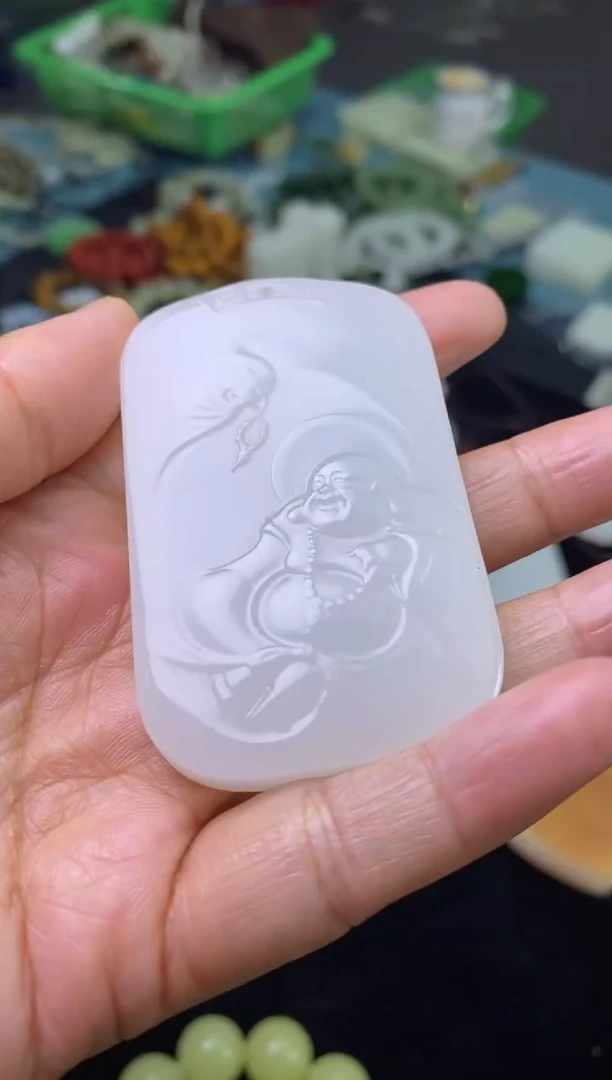 天然玉石未镶嵌颈饰