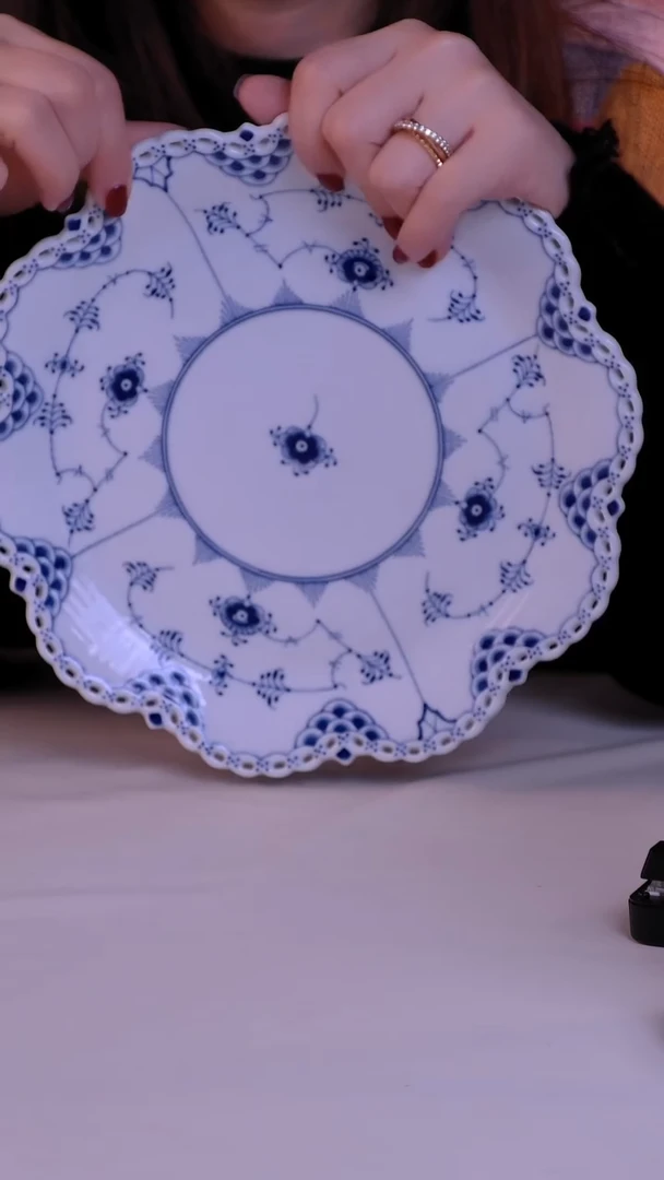 每天早上六点（全蕾丝）