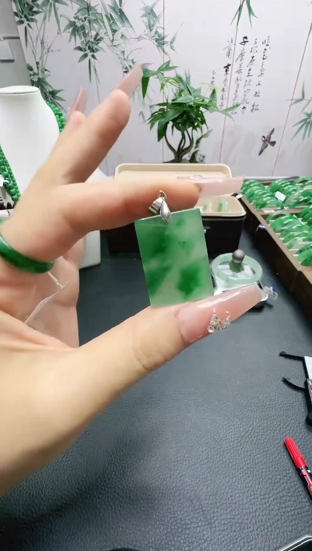 石英质玉（非洲翠）1未镶嵌/1929