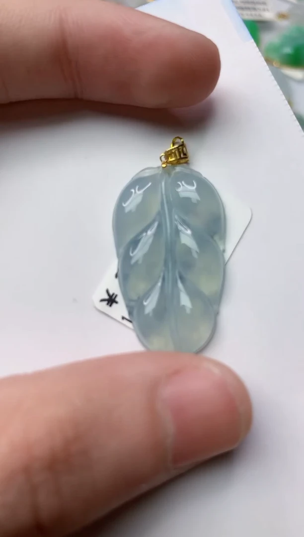 【闪购商品】翡翠颈饰18K金镶嵌71.........