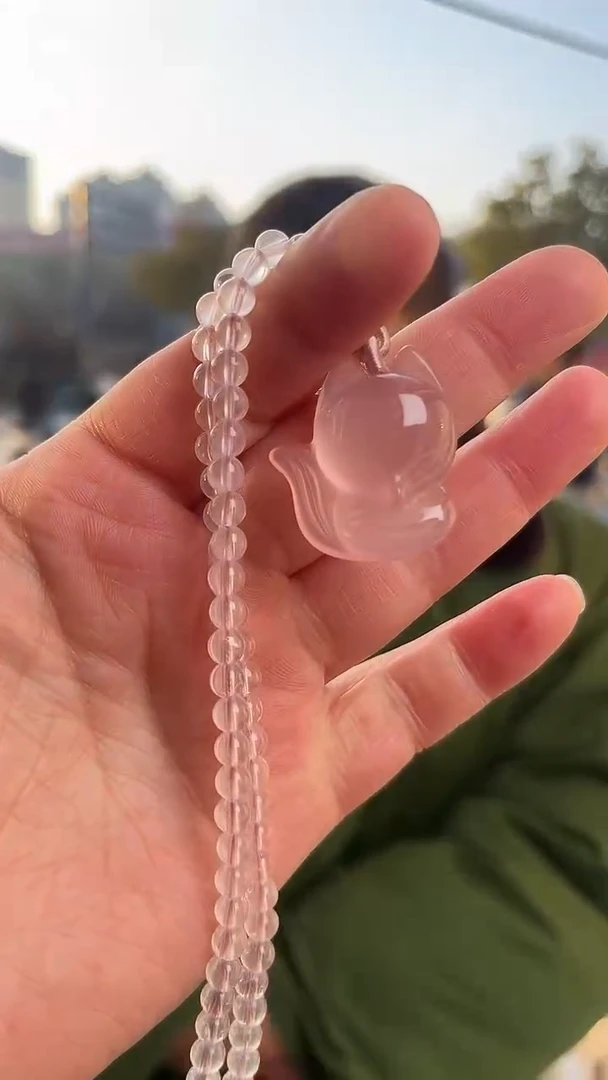 【闪购商品】芙蓉石吊坠(赠链)未镶嵌天然多样性发一