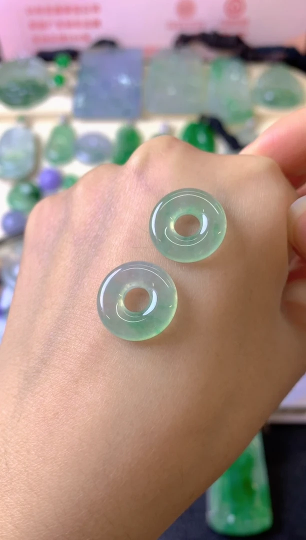 未镶嵌定制翡翠ღ****雅裸玉（客户意向镶嵌）