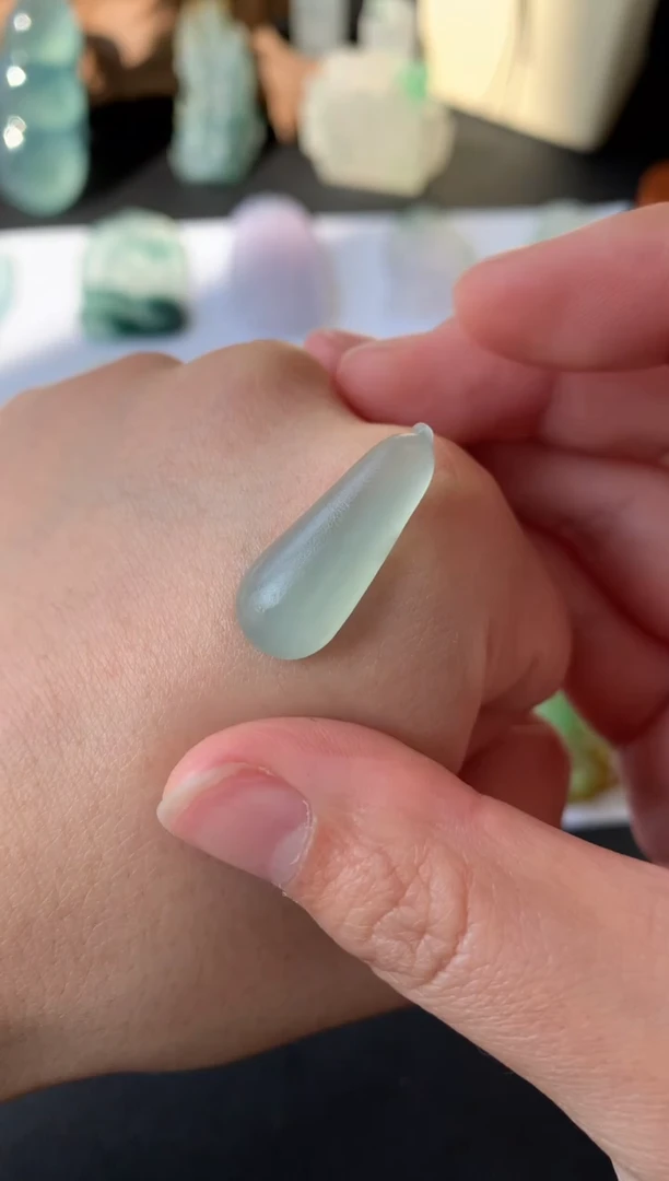 【闪购商品】定制翡翠未镶嵌翡翠