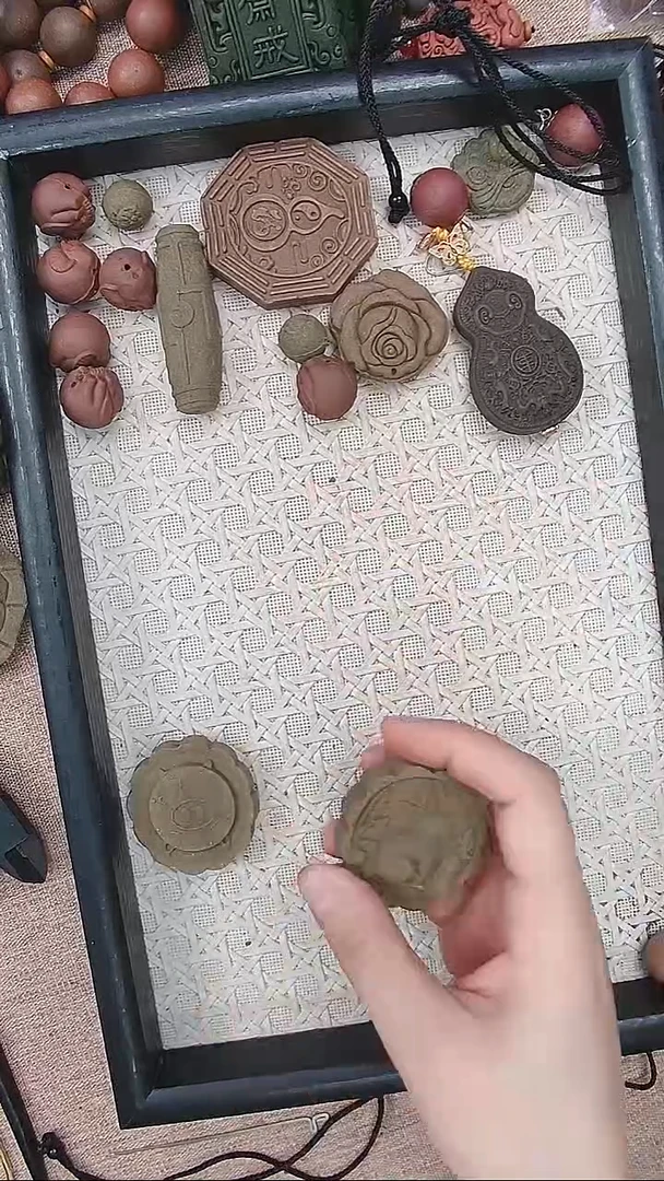 木一****鹰香身丸 兔子