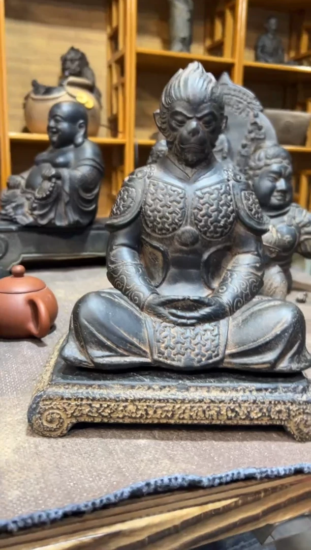 陶土大悟空+小江枫底座