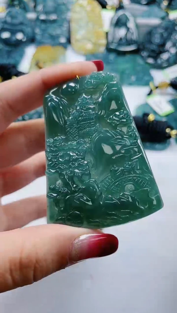 【闪购商品】翡翠颈饰未镶嵌