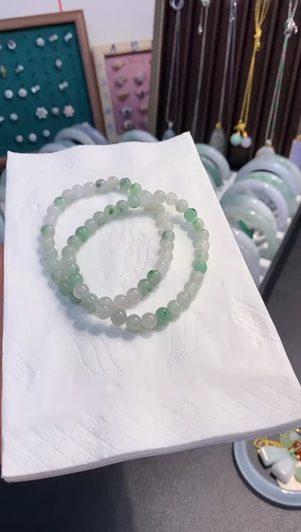 未镶嵌手串翡翠手串（多样性发其一）